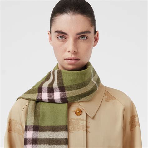 burberry scarf celebrity|burberry scarves official site.